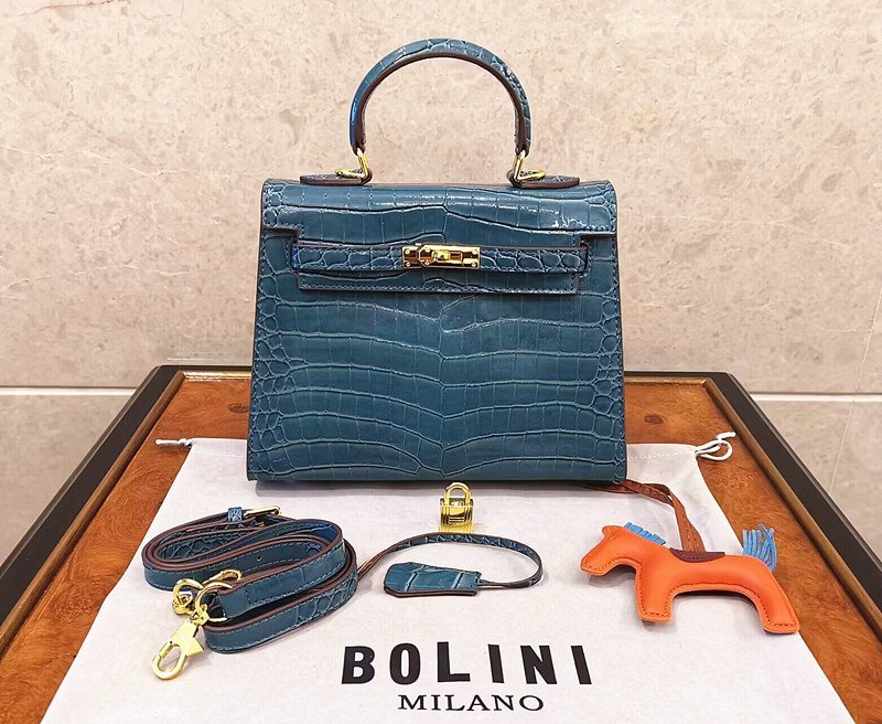 最高峰※定価30万◇イタリア・ミラノ発*BOLINI・最上級牛革