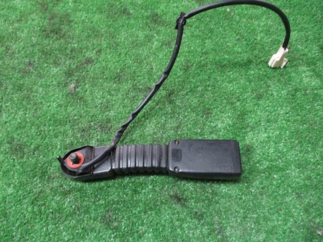[2700] Mitsubishi Minica Toppo H31A town b H10 year driver`s seat seat belt catch / buckle 