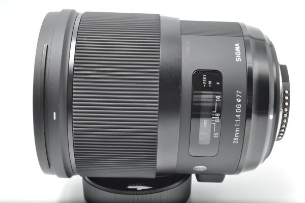 【新品級の極上美品/動作◎】SIGMA 28mm F1.4 DG HSM Art NA　シグマ_画像4