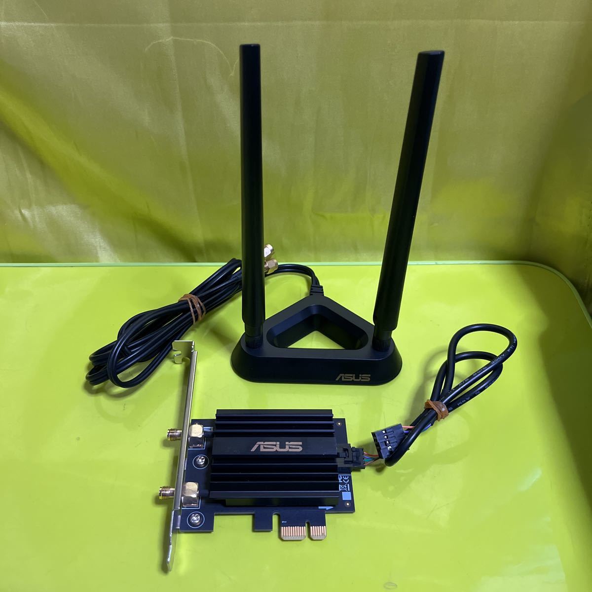 PC ASUS Wi-Fi 無線LAN子機 アンテナ Bluetooth PCE-AX58BT 未チェックのジャンク扱いの画像1
