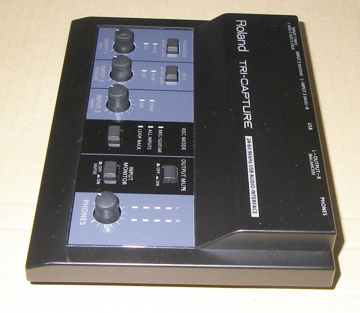 *Roland TRI-CAPTURE UA-33 audio interface *OK!!*MADE in JAPAN*