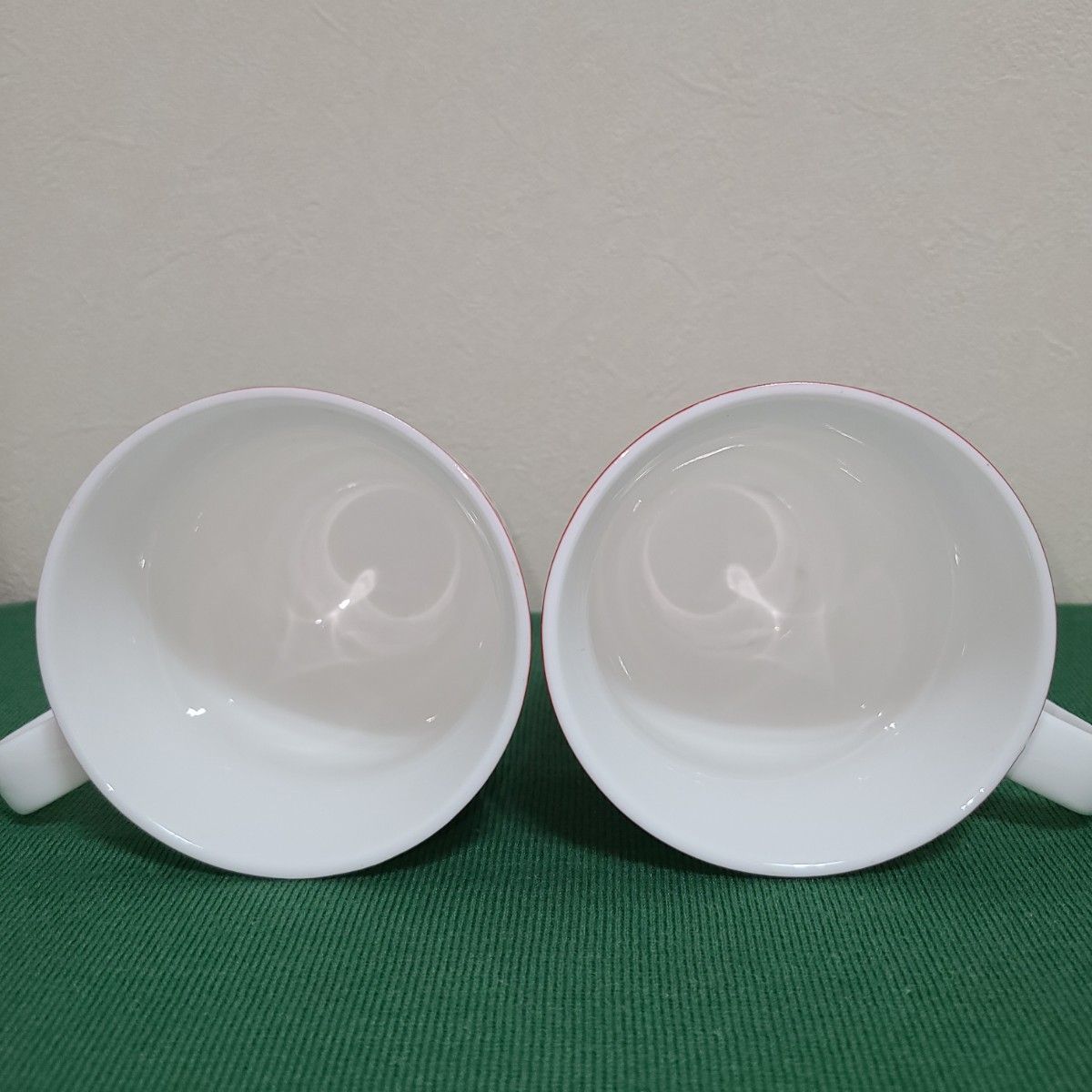 未使用箱無し Ringtons てんとう虫 マグカップ×2 ドット リントンズ 人気パターン 廃盤品