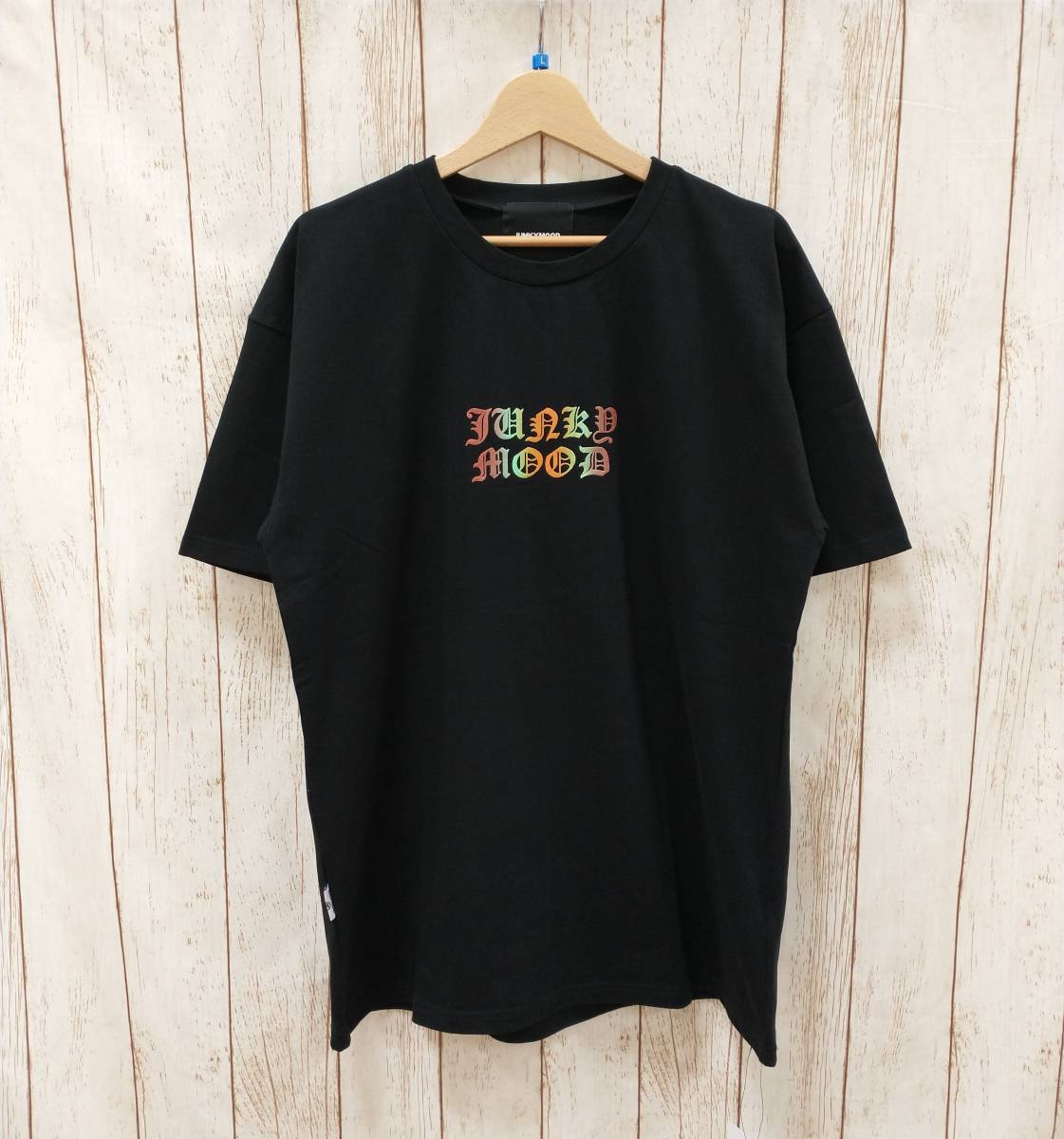JUNKYMOOD ジャンキームード PUKU Tee タグ付き 半袖Tシャツ JMWS2211-003 ロゴプリント ブラック Lサイズ ストリート メンズ_画像1