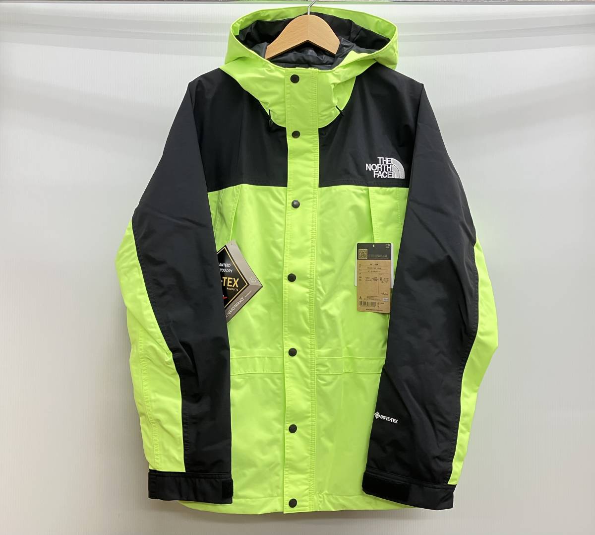 大割引 Light NP11834／Mountain FACE NORTH THE 美品 Jacket