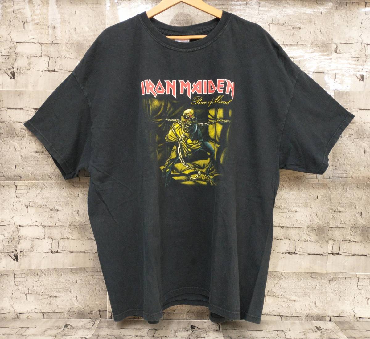 IRON MAIDEN アイアンメイデン 半袖Tシャツ バンドT 1983 WORLD PIECE TOUR Hanesボディ サイズ3XL 両面プリント ブラック