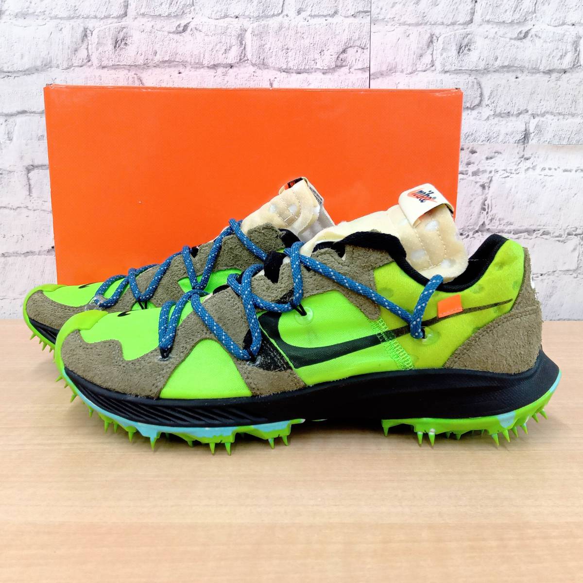 箱付き】NIKE OFF-WHITE WMNS AIR ZOOM TERRA KIGER 5 GREEN ナイキ