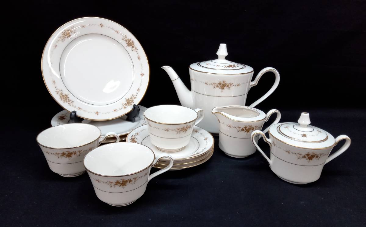 注目のブランド Noritake ノリタケ ティーセット カップ&ソーサー