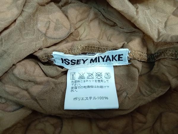 ISSEY MIYAKE ノーカラー シワ加工 ブラウン リング 総柄 IM14FJ938 長袖シャツ ブラウス イッセイミヤケ_画像3