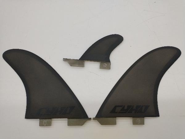 印象のデザイン サーフボードフィン CYKO 中古品 3枚/ FCS FCSフィン