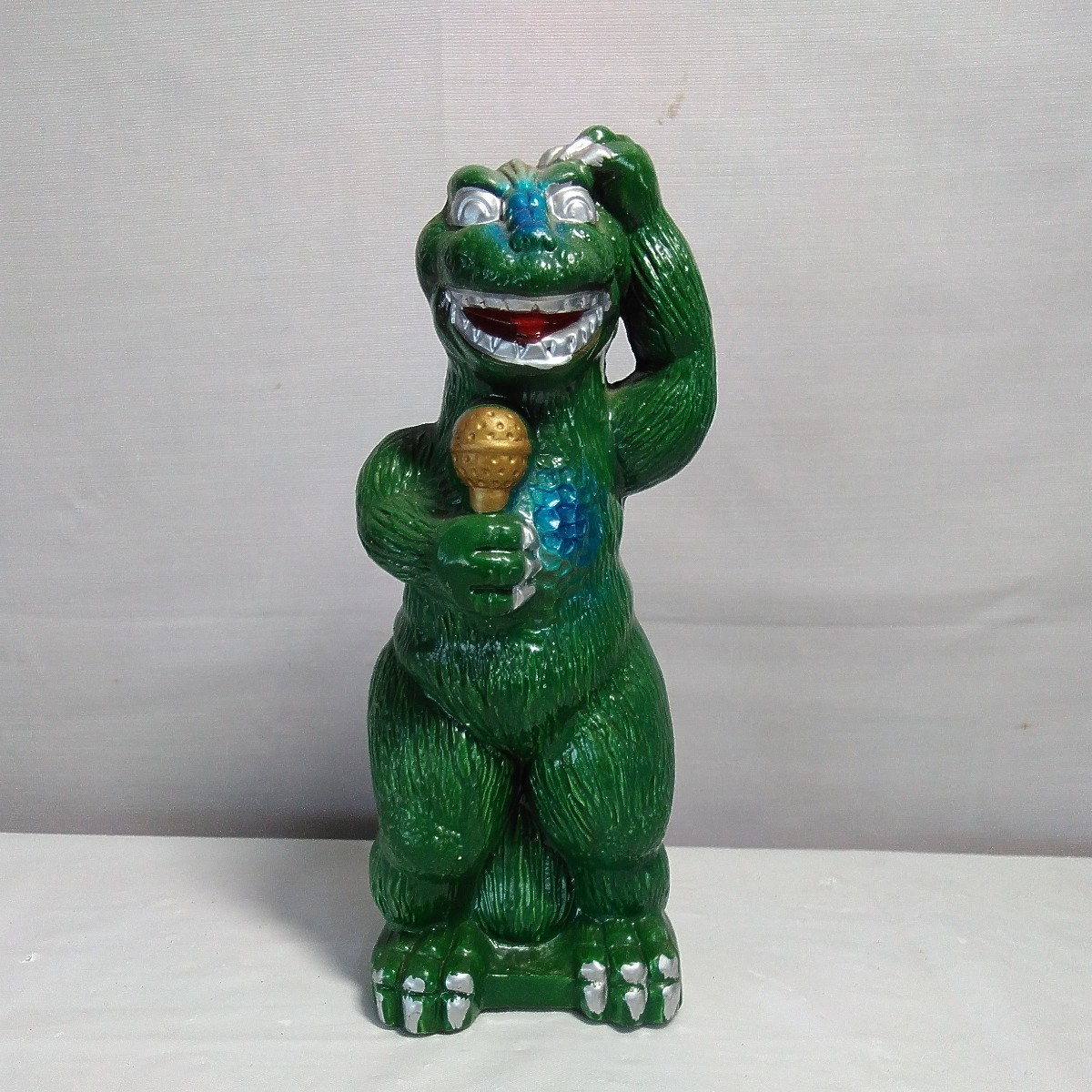 激レア 大きなゴジラ貯金箱 1997 東宝 陶器 Yahoo!オークション - 歌うゴジラ 貯金箱 ゴジラ 陶器製