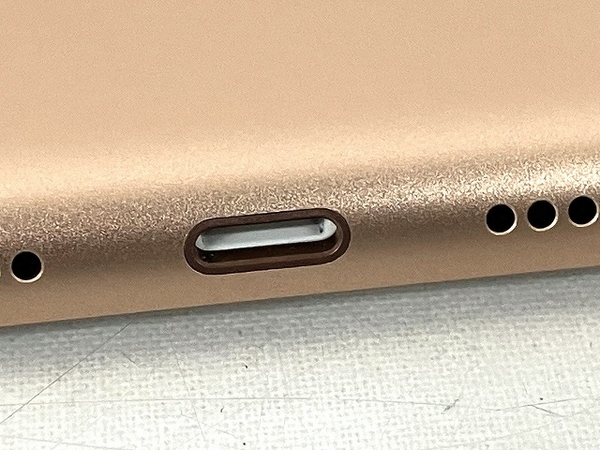 Apple iPad 第8世代 MYLC2J/A 10.2インチ タブレット 32GB Wi-Fi
