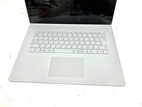 Microsoft Surface Book2 i7-8650U 16GB SSD256GB GTX 1060 15型
