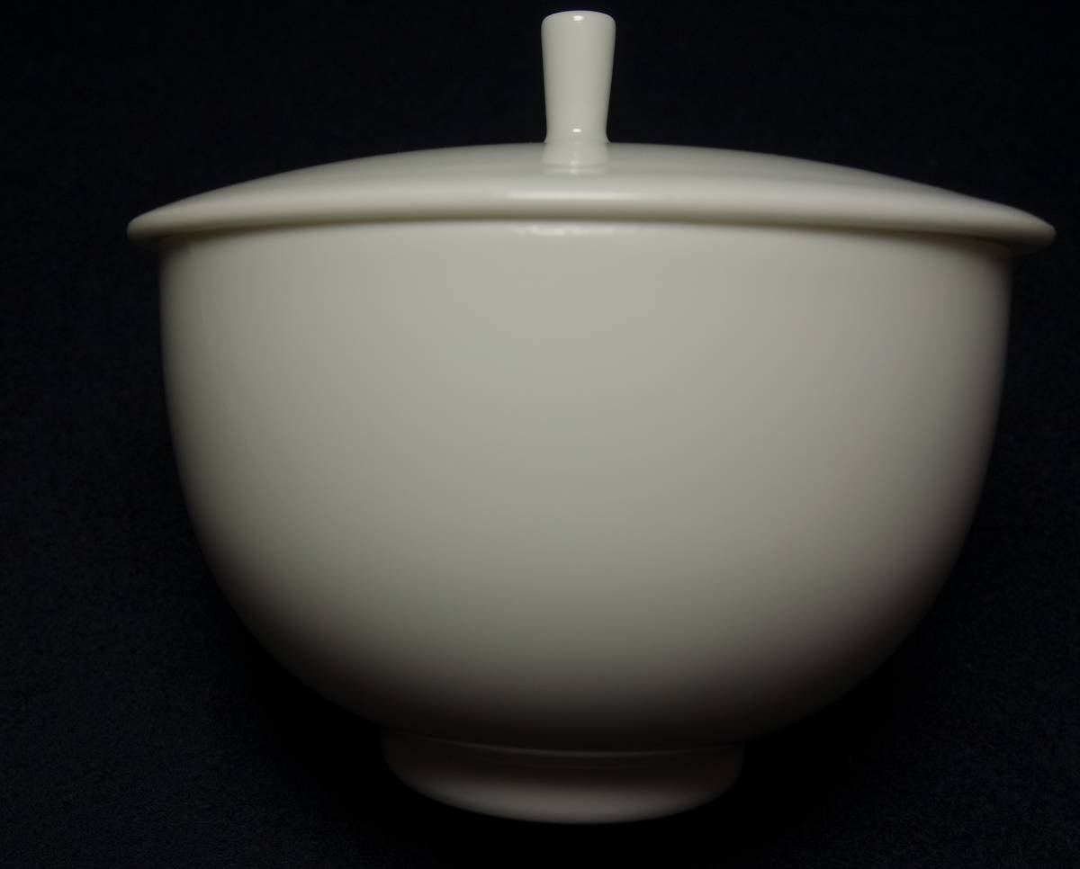 最高級白磁　煎茶道茶器　造形美あり　白磁花文蓋付　汲出碗　陶磁器研究_画像10