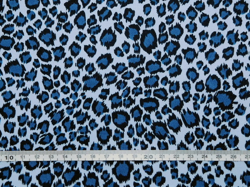 即決】幅110cm×１ｍ◇布 生地 豹柄 ヒョウ レオパード アニマル 綿 ツイル サックス ブルー 水色・青系