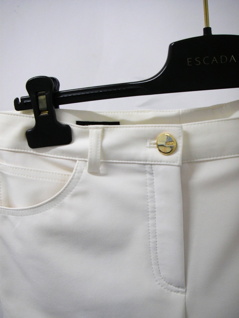 ヤフオク! - 【新品・B品】ESCADA（エスカーダ）ホワイトパンツ ズ...