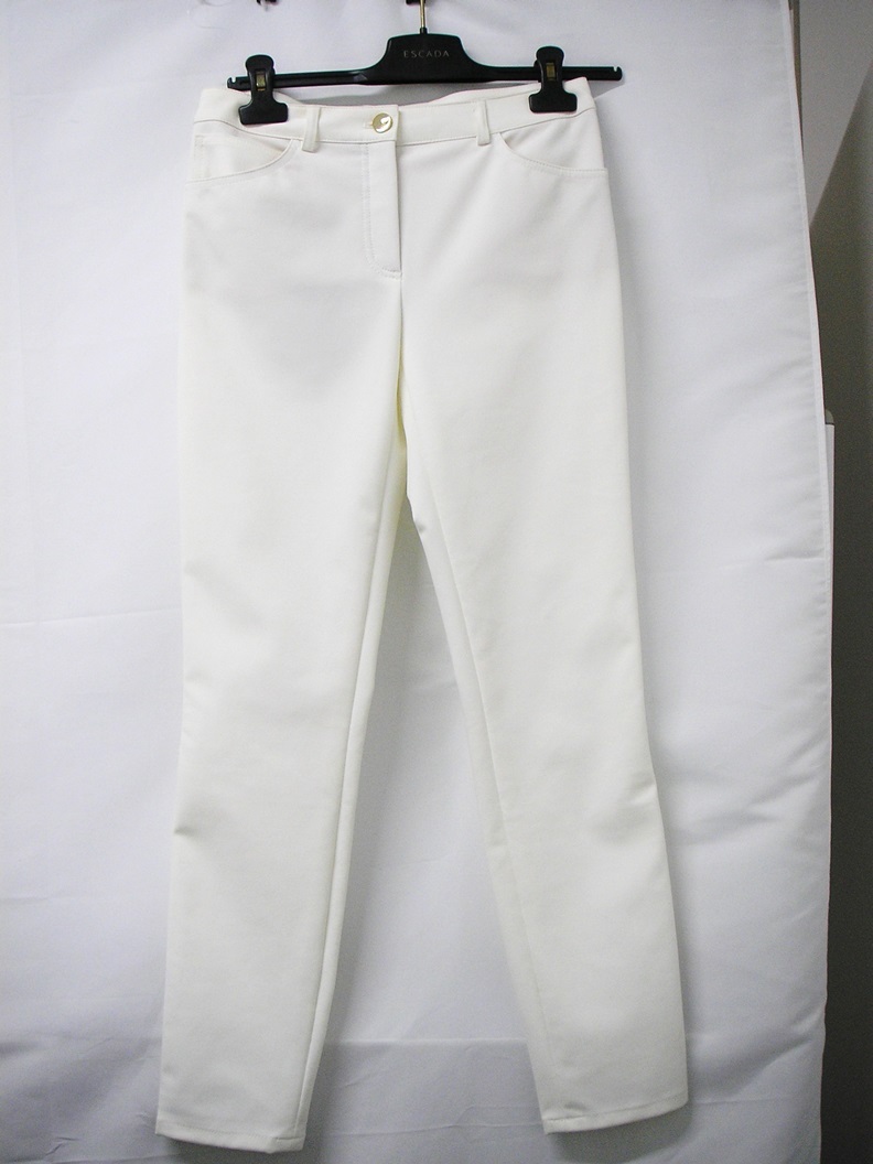 人気新品 ESCADA ホワイトパンツ カジュアルパンツ - retrace.ai