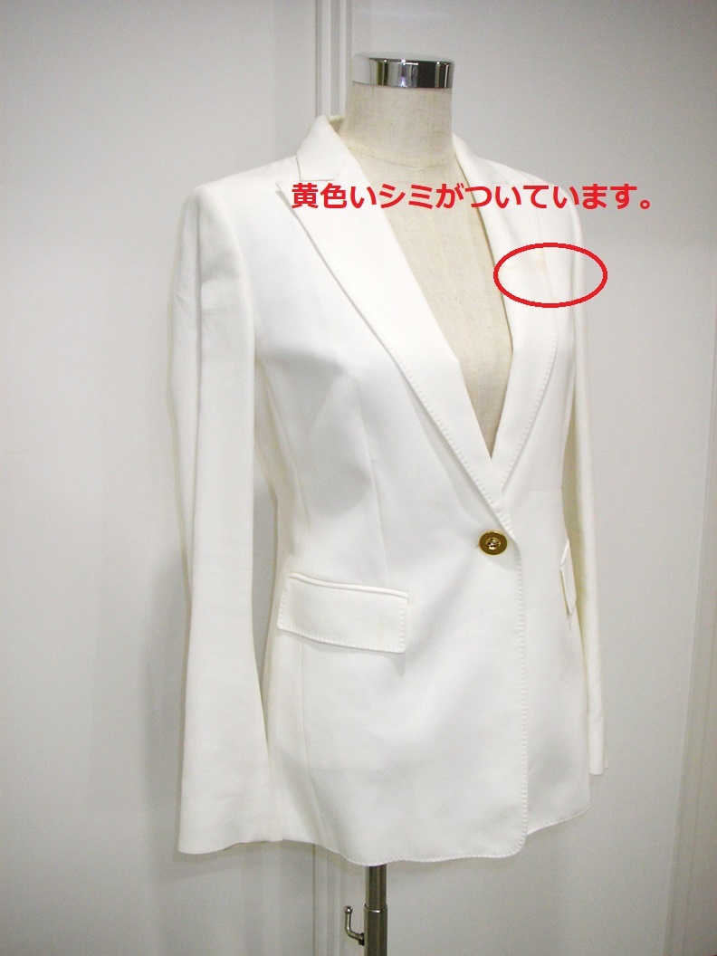 【新品・B品】ESCADA（エスカーダ） ホワイトジャケット　上着　フォーマルウェア　白ジャケット　正装　セットアップ　※一部に染みあり_画像3
