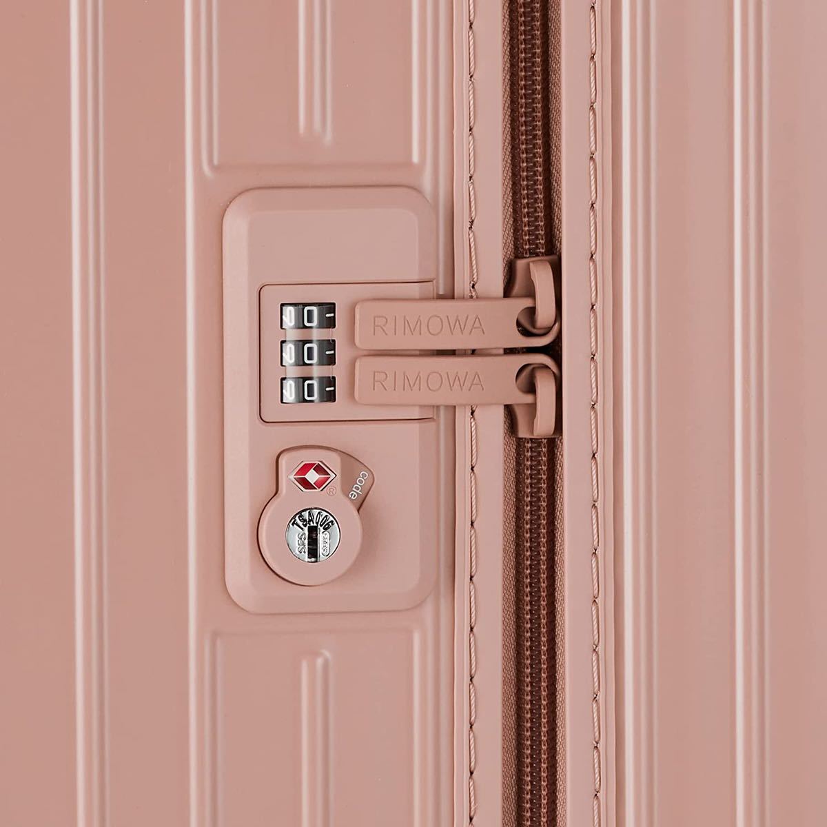 RIMOWA リモワ Essential Trunk Plus エッセンシャル デザート RIMOWA リモワ Essential Trunk Plus エッセンシャル デザート