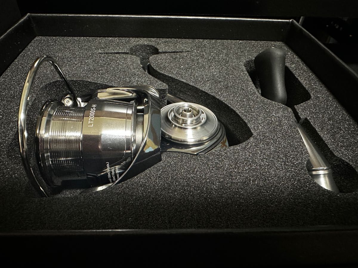 ダイワ DAIWA 22 EXIST (イグジスト) LT2000S-H 2026年2月まで ダイワ DAIWA 22 EXIST (イグジスト) LT2000S-H 2026年2月まで