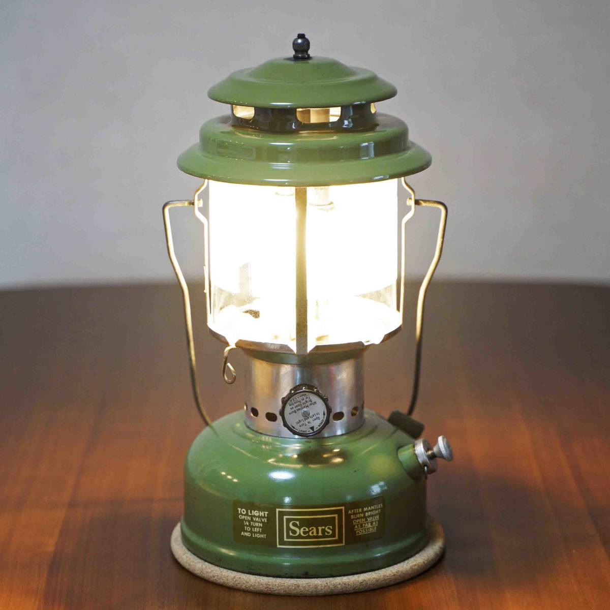 誇り高き逸品】整備済 コールマン シアーズ ビンテージガソリンランタン 73年8月 Coleman SEARS アボカド カエル 緑/72325/ オプティマス|Yahoo!フリマ(旧PayPayフリマ)