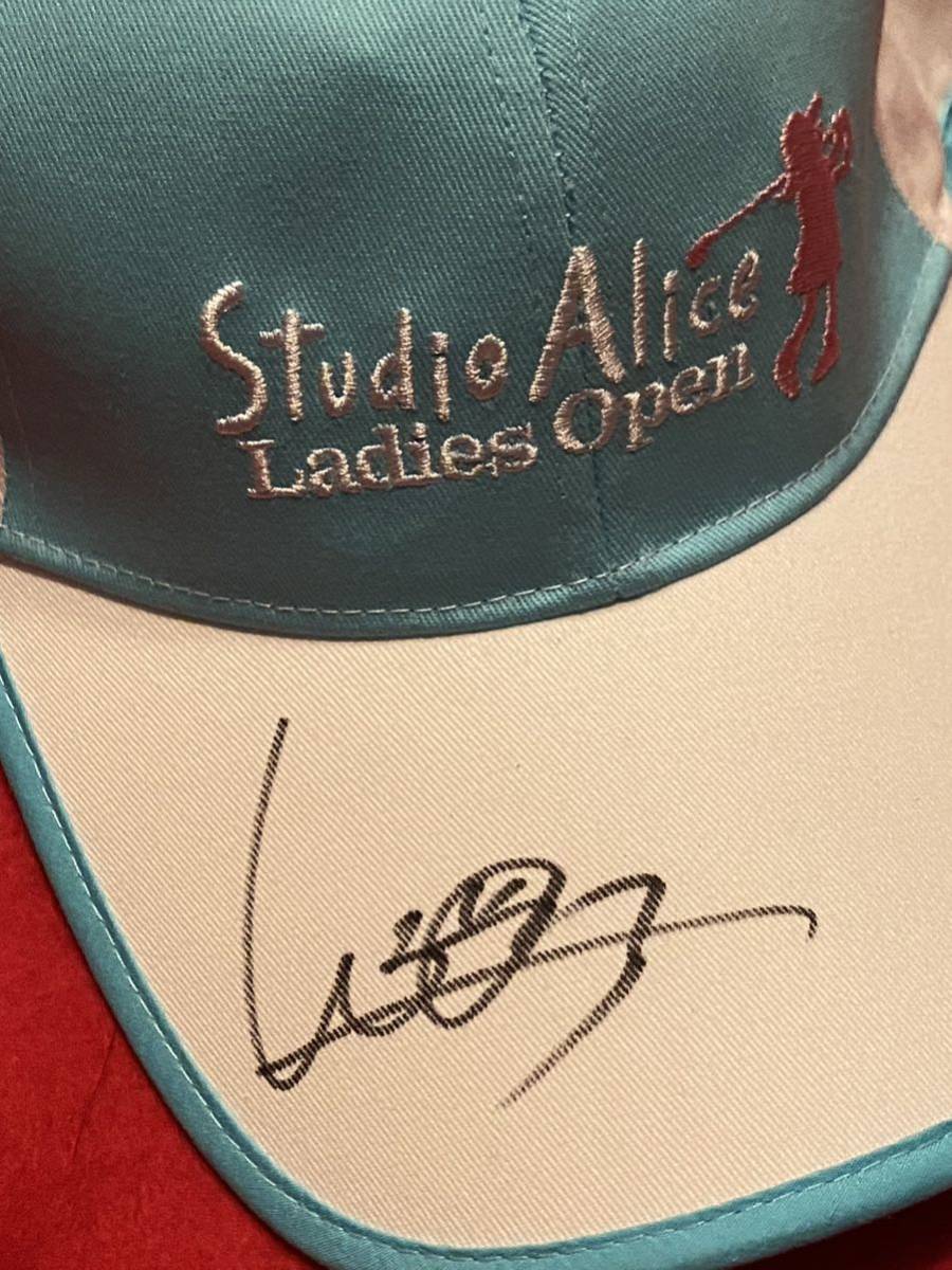 JLPGA.. Hyuga city . with autograph Studio Alice Lady's open convention memory cap new goods 