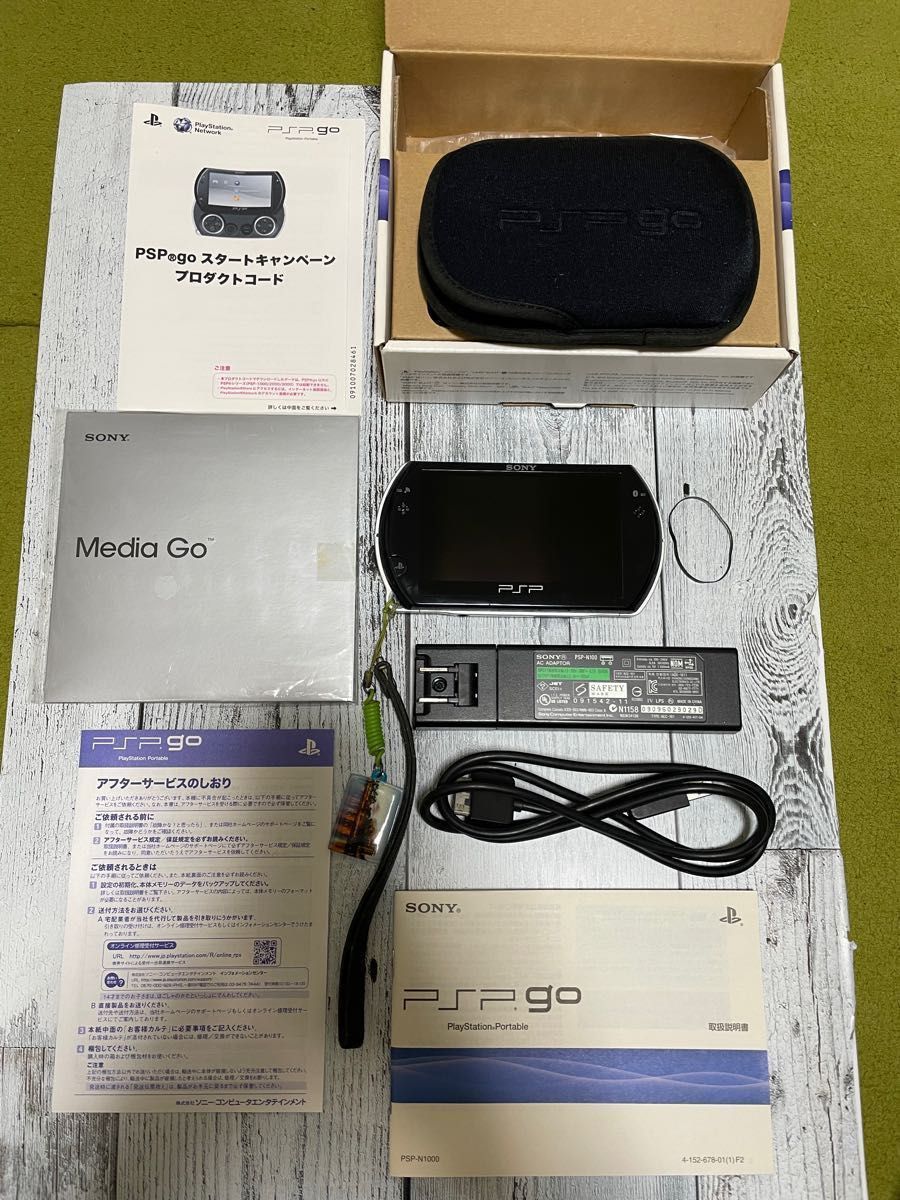 美品 SONY PSP Go PSP-N1000 PB本体 付属一式 動作品 状態良 希少