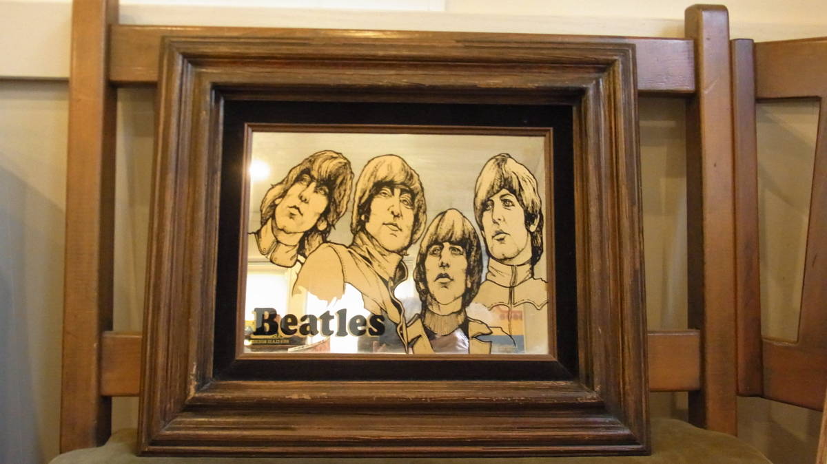 BEATLES PUB　MIRROR　ビートルズ　パブミラー　レア_画像1