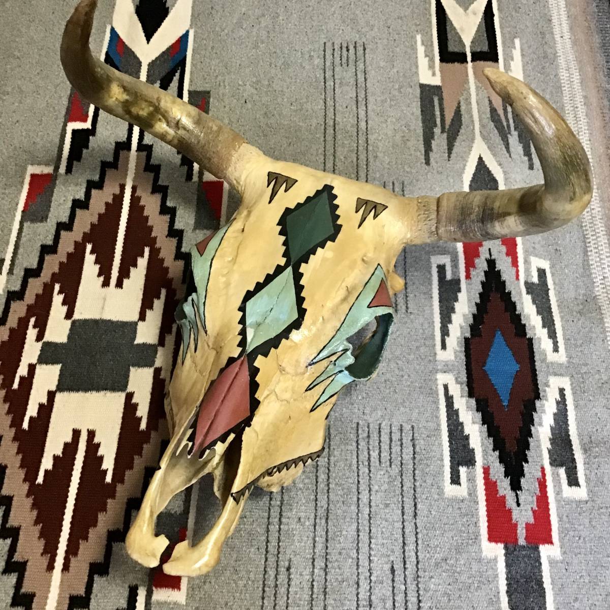 Rare Native American Arts & Crafts】ナバホ ペイント バイソン Rare Native American Arts & Crafts】ナバホ ペイント バイソン