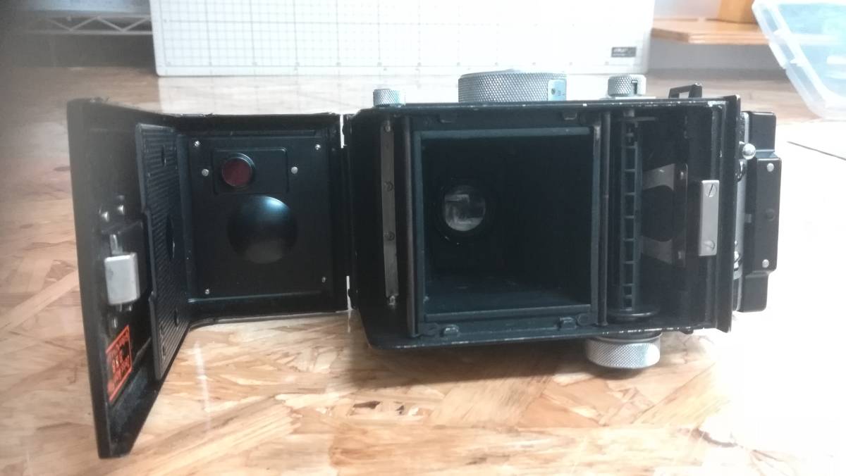 ■古いカメラ 『ZIESS ・ イコフレックス／トリオター Ｆ3.5 75m/m付』 ジャンクの画像4