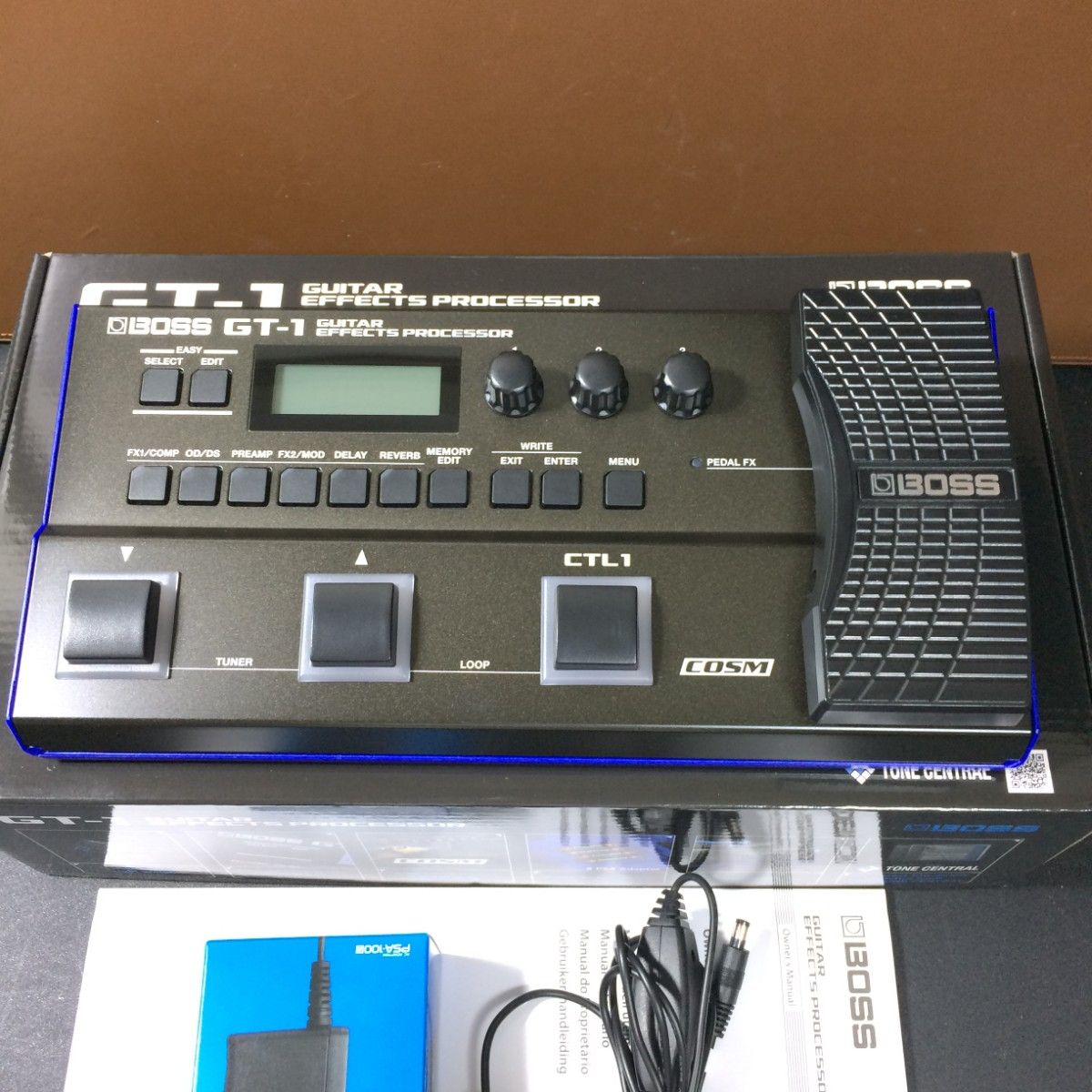 新品同様 超美品 純正 電源アダプター 付属 BOSS GT-1 マルチ 新品同様 超美品 純正 電源アダプター 付属 BOSS GT-1 マルチ