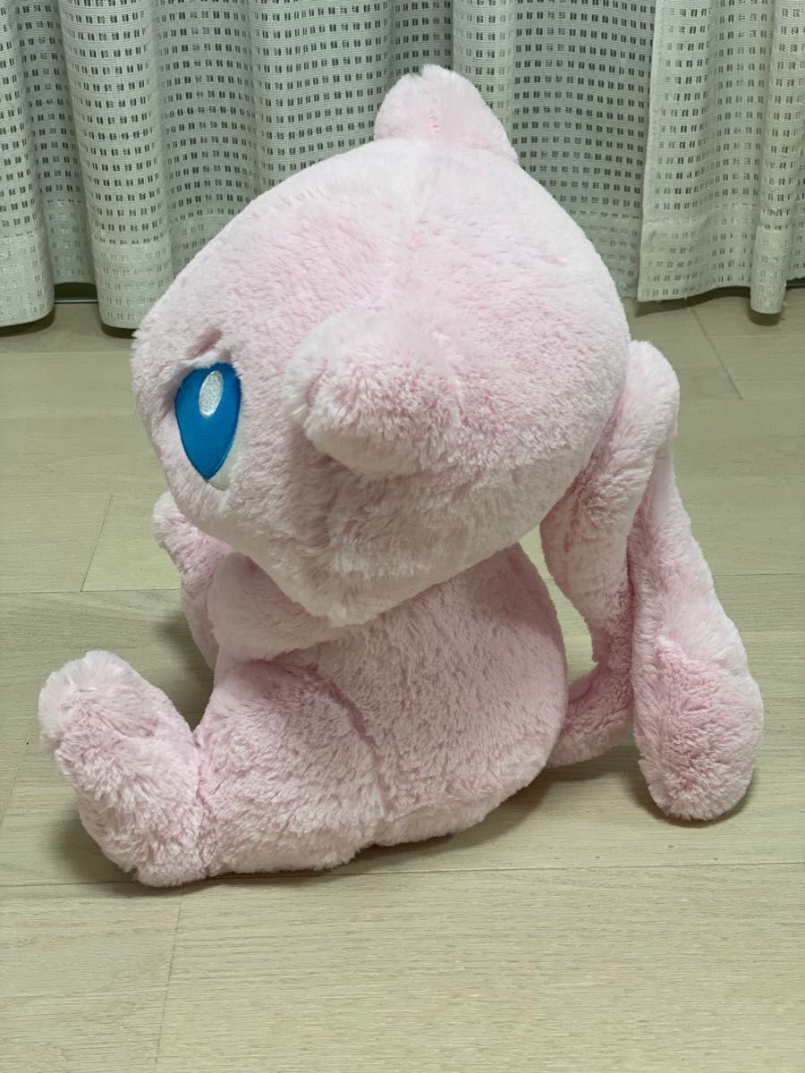 おっきいふわふわぬいぐるみ ミュウ