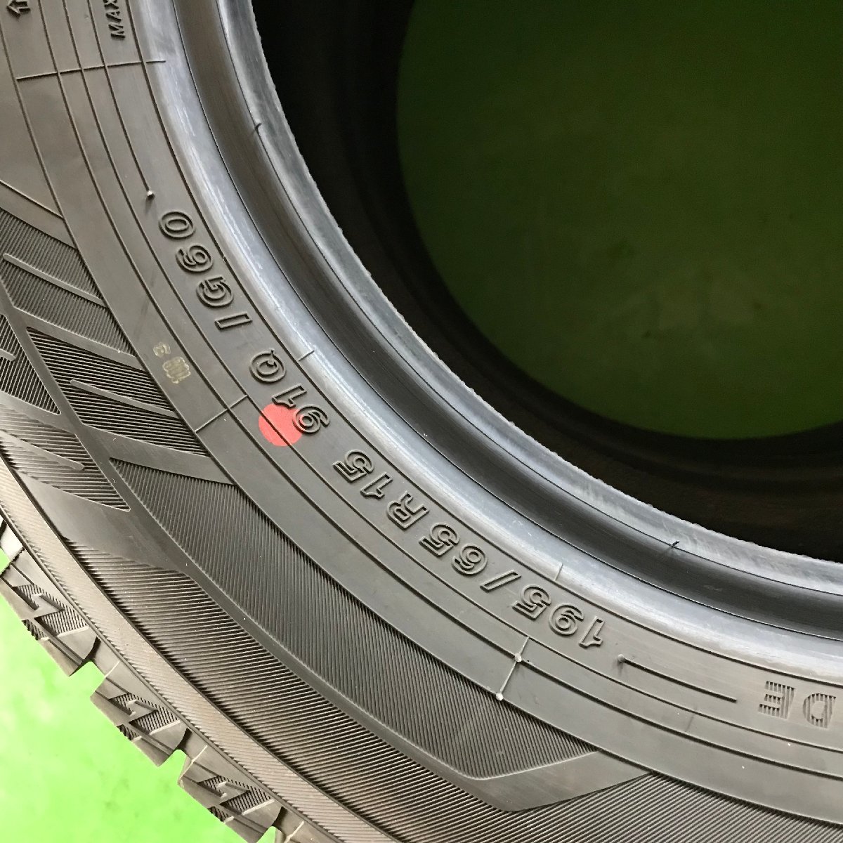 管理番号：B6-3-4●【送料無料！1個＝2本】195/65R15 YOKOHAMA ICE GUARD IG60 2022年製 冬タイヤ/店頭取付可能_画像7