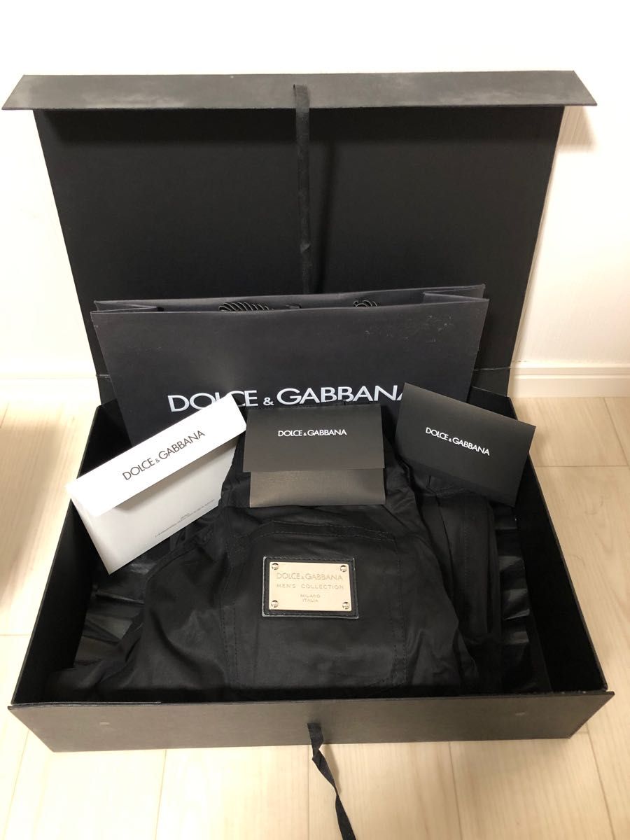 印象のデザイン 廃盤 証明書あり ほぼ未使用 DOLCE&GABBANA カーゴ