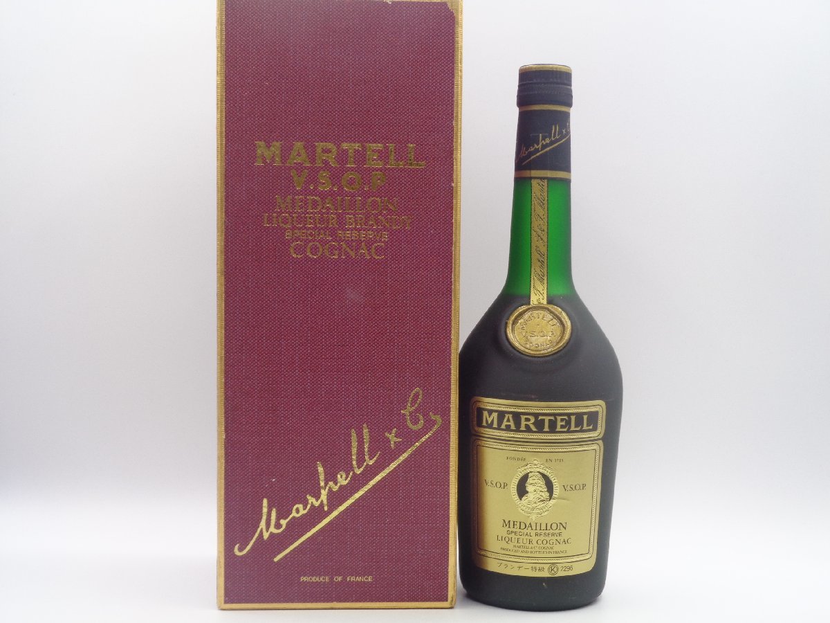 MARTELL VSOP MEDAILLON マーテル VSOP メダイヨン ゴールドラベル ブランデー 700ml 40％ 箱入 未開封 古酒 G22096_画像1