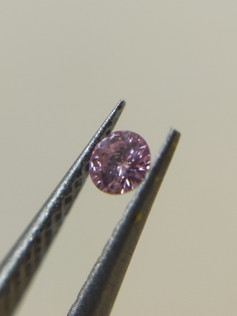 0.044ct F.P.P natural pink diamond loose fancy purprish pink fancy pa-plishu pink natural diamond centre gem research place CGL