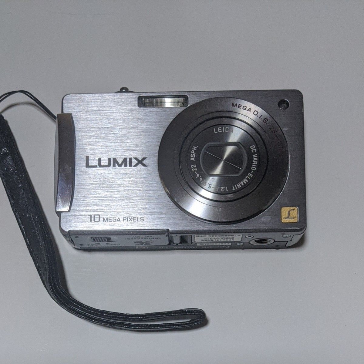 LUMIX 10MEGA PIXELS 動作品 panasonic DMC-FX500|PayPayフリマ LUMIX 10MEGA PIXELS