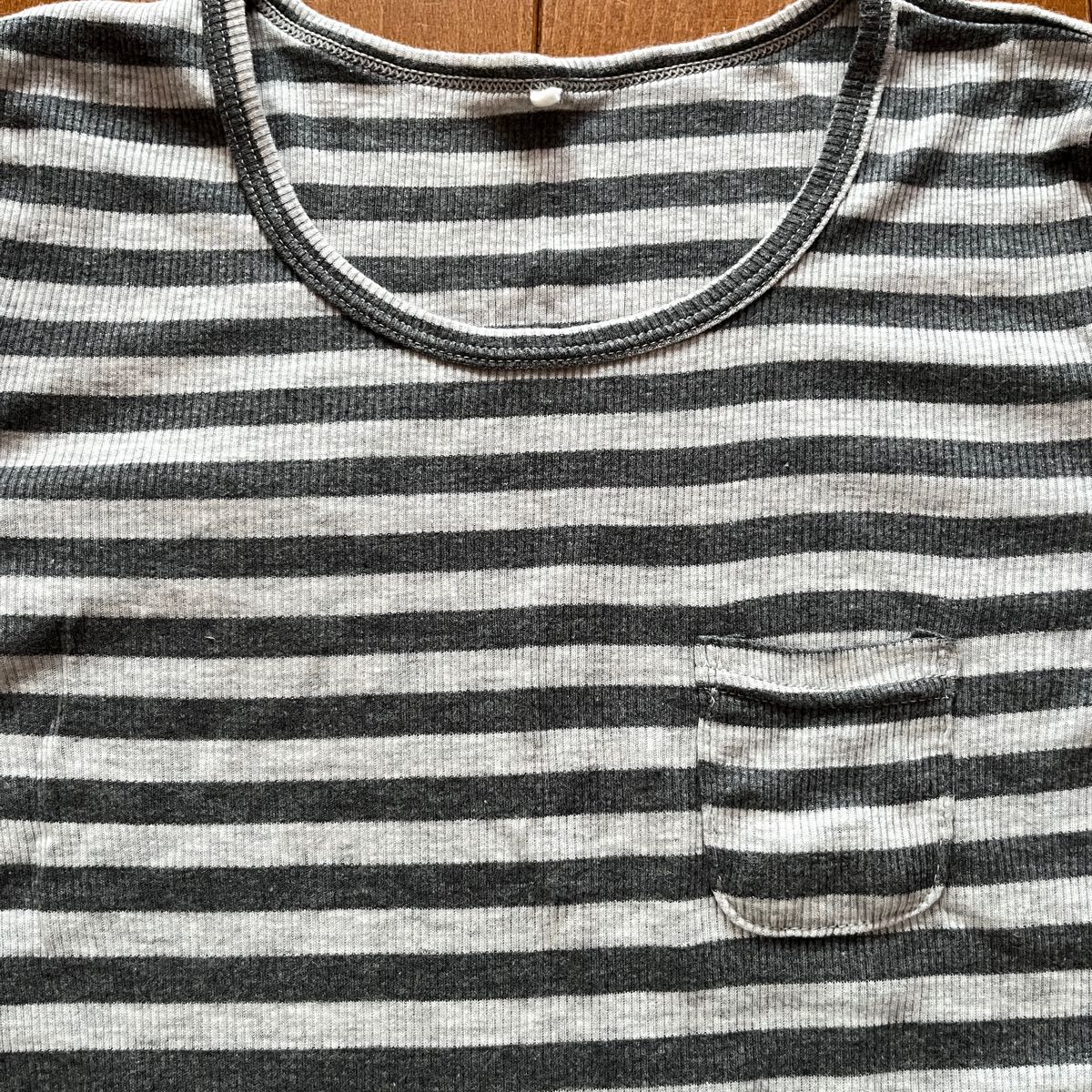 OLD BETTY’S 半袖Tシャツ ボーダー柄　三分袖