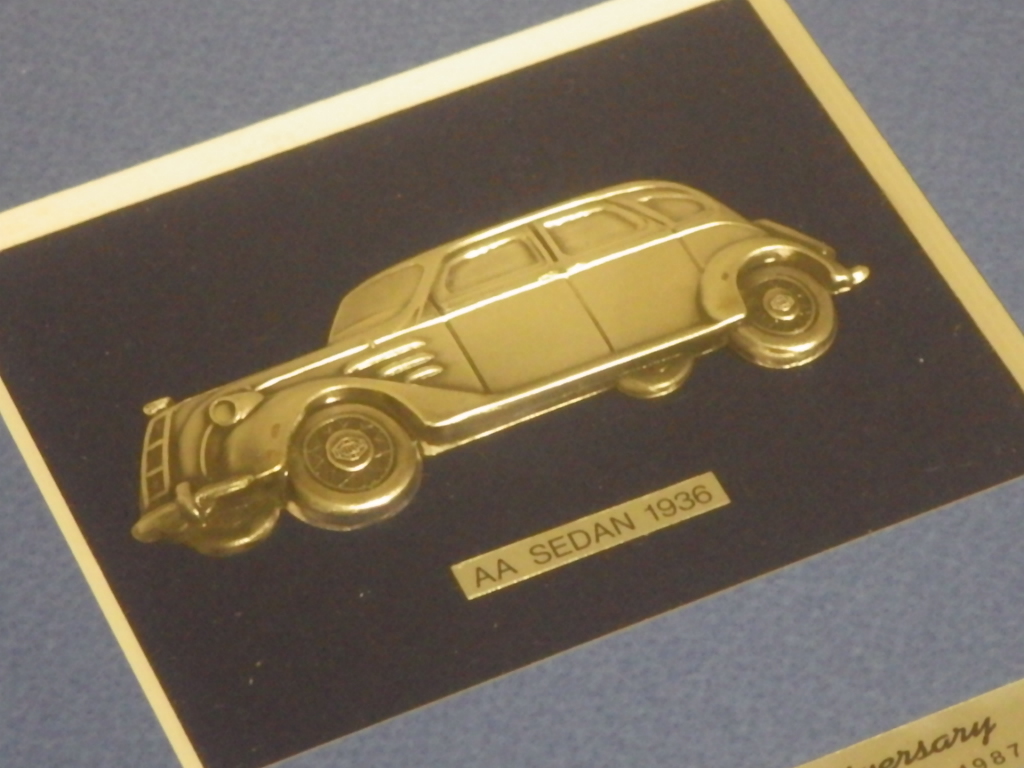 『トヨタ自動車50周年記念品(1987年) AAセダン壁掛け額』SILVER999／純銀 非売品 ノベルティ品_画像4