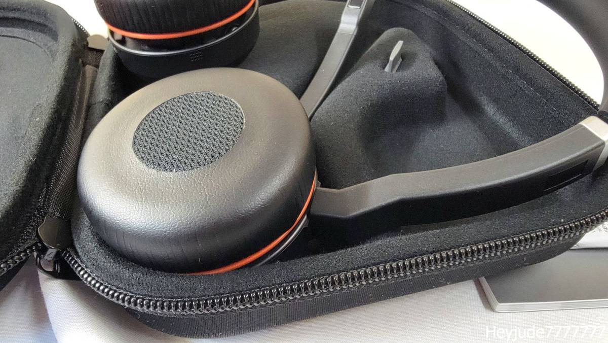 新品/未使用品 】 Jabra EVOLVE 75 UC ドングル付 高性能 マイク 新品/未使用品 】 Jabra EVOLVE 75 UC ドングル付 高性能 マイク