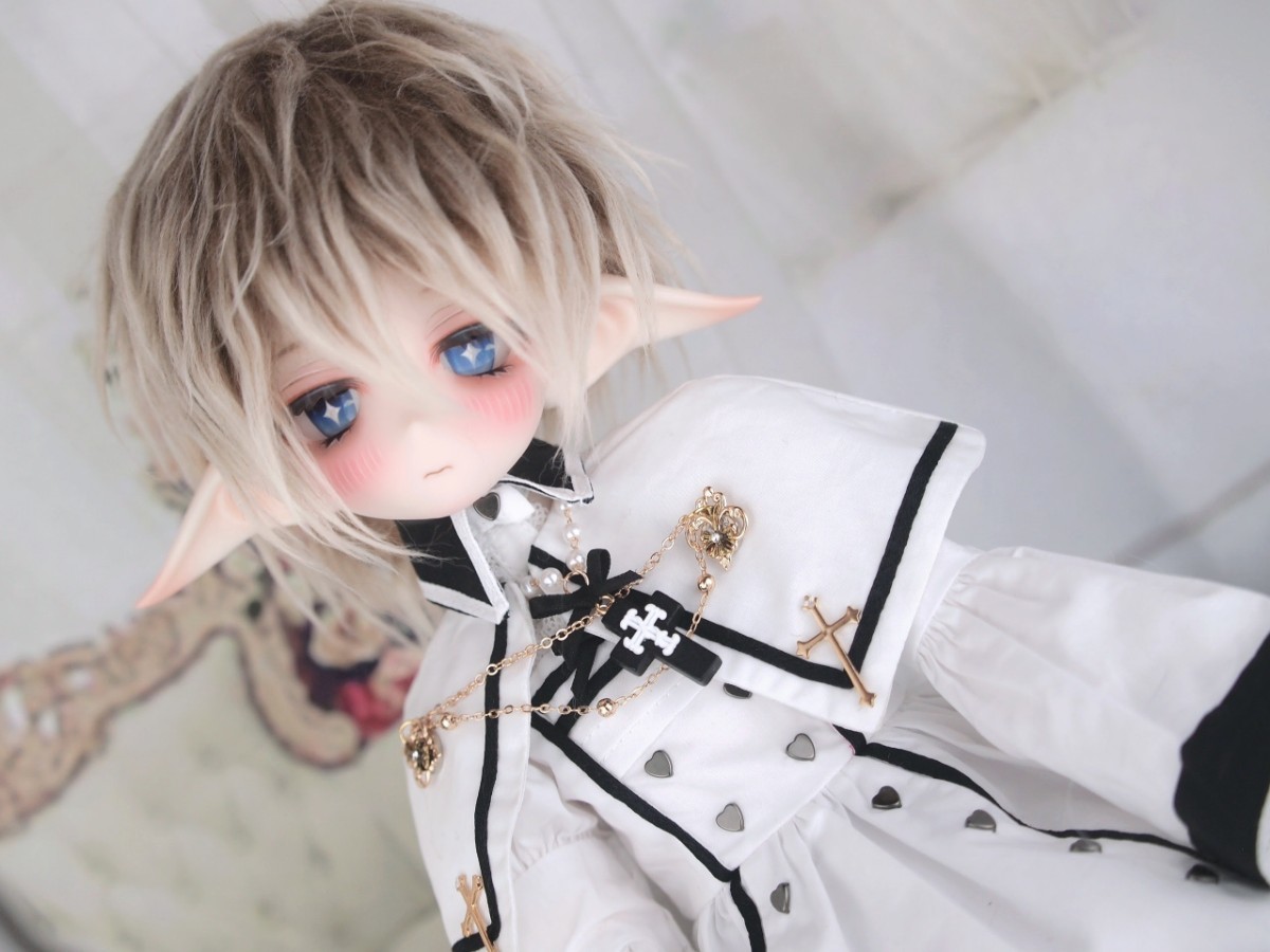 【ぐるぐる】DDH-28 SW肌 ドルフィードリーム MDD Dollfie Dream カスタムヘッド + 碁石アイ2種 + おまけエルフ垂れ耳 パテ盛り ※難あり_画像7