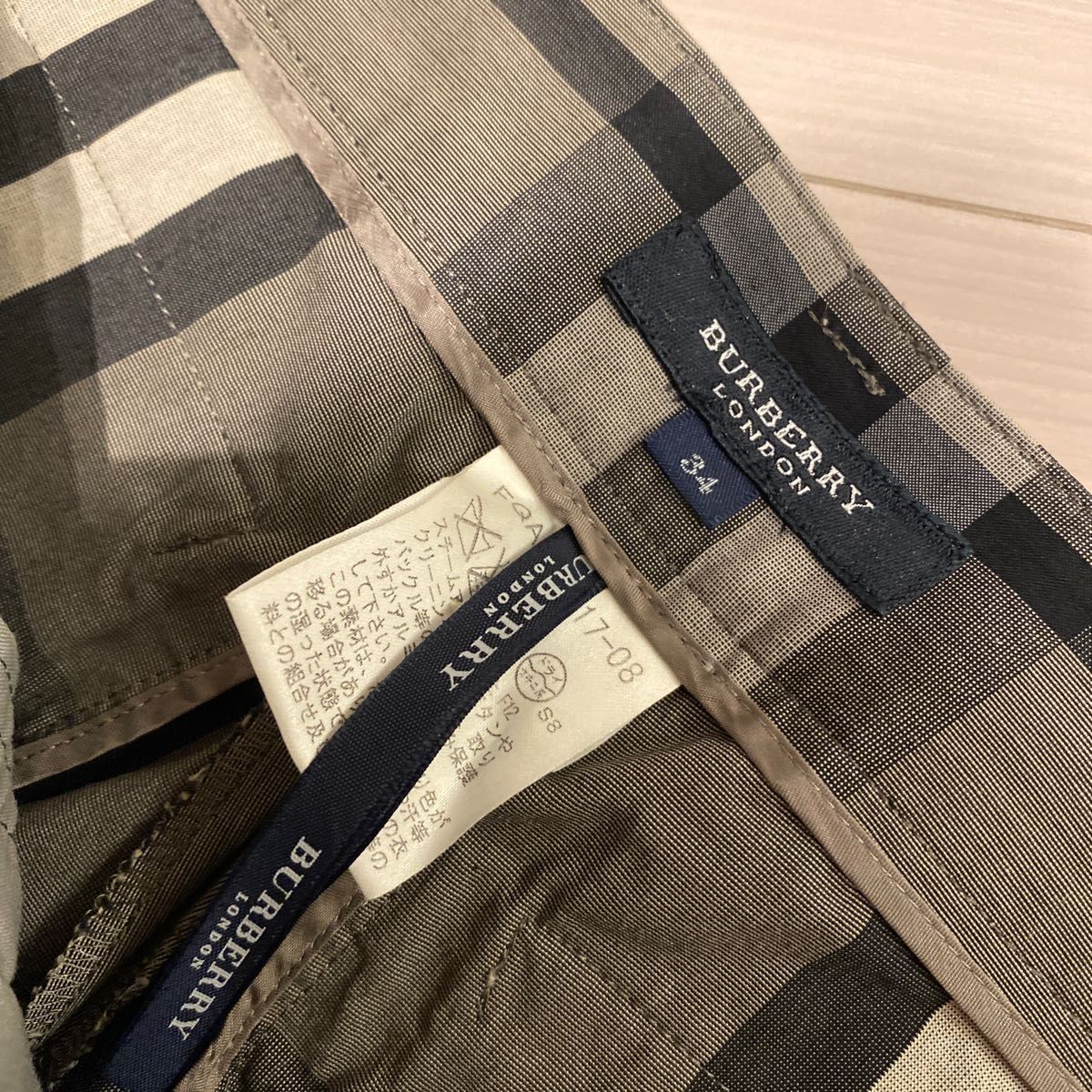 美品　バーバリーロンドン　BURBERRY LONDON  7分丈パンツ