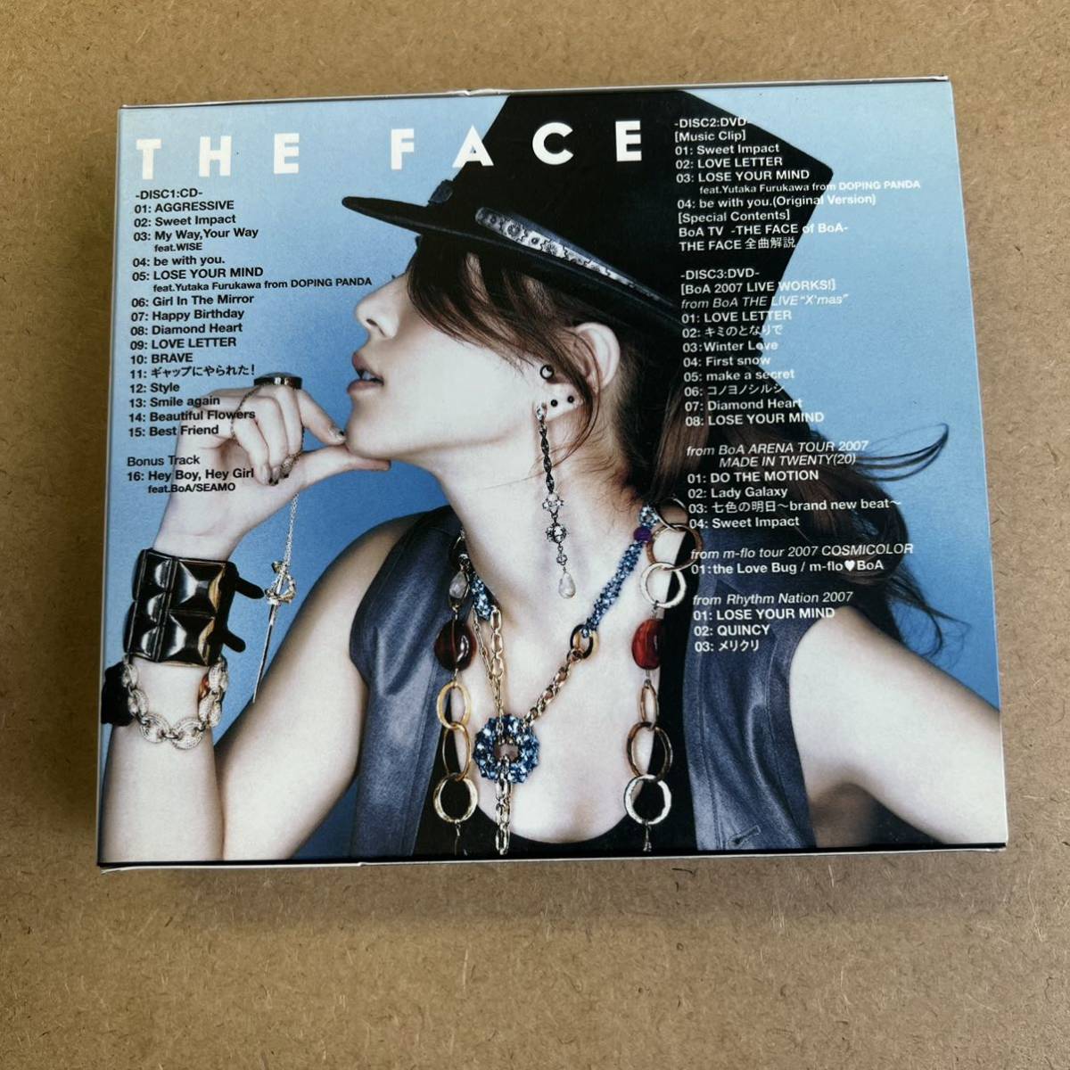 送料無料☆BoA『THE FACE』初回限定盤CD＋2DVD159分収録☆美品☆アルバム☆293_画像2