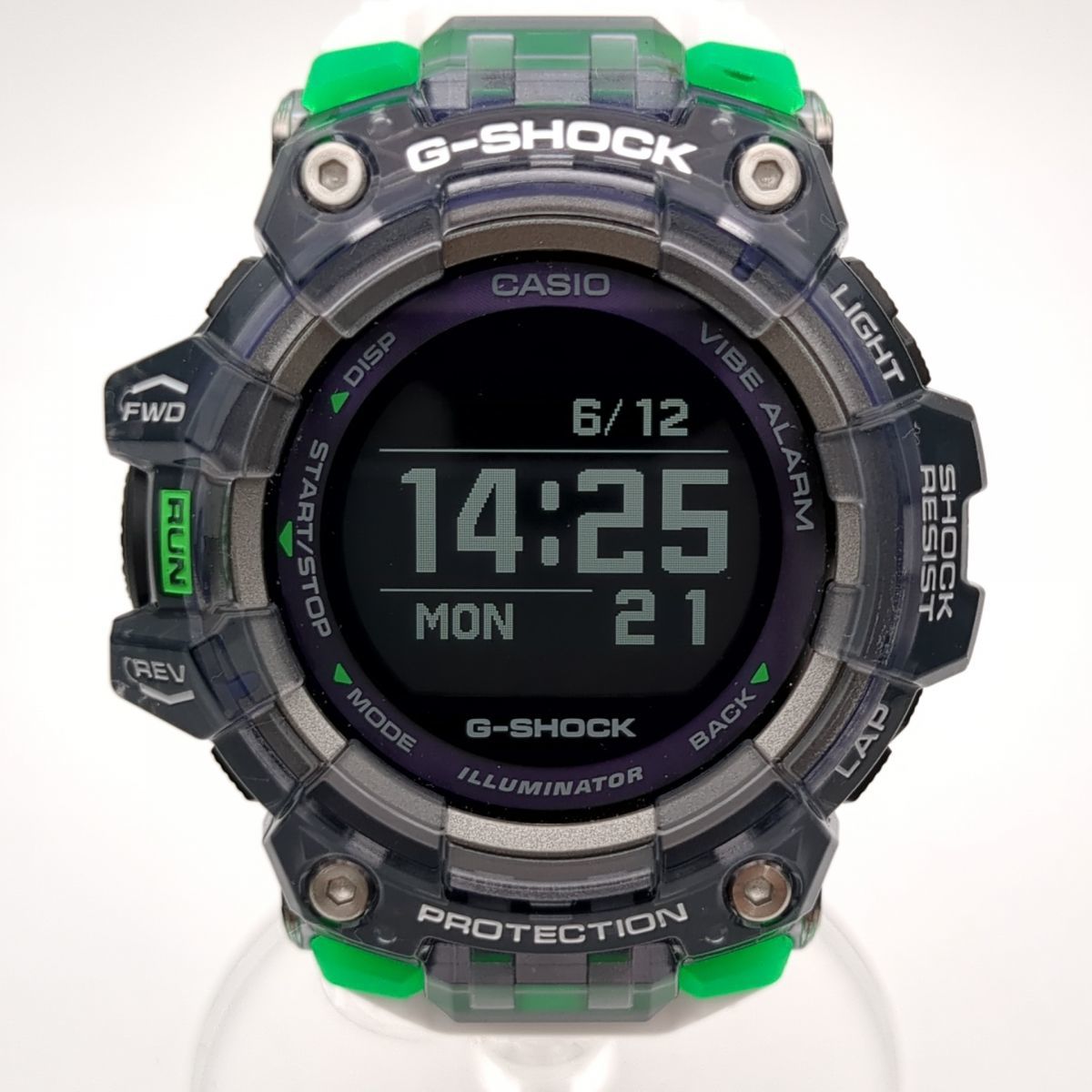 メーカー直売】 白× GBD-100SM-1A7JF G-SHOCK CASIO 黒×グリーン