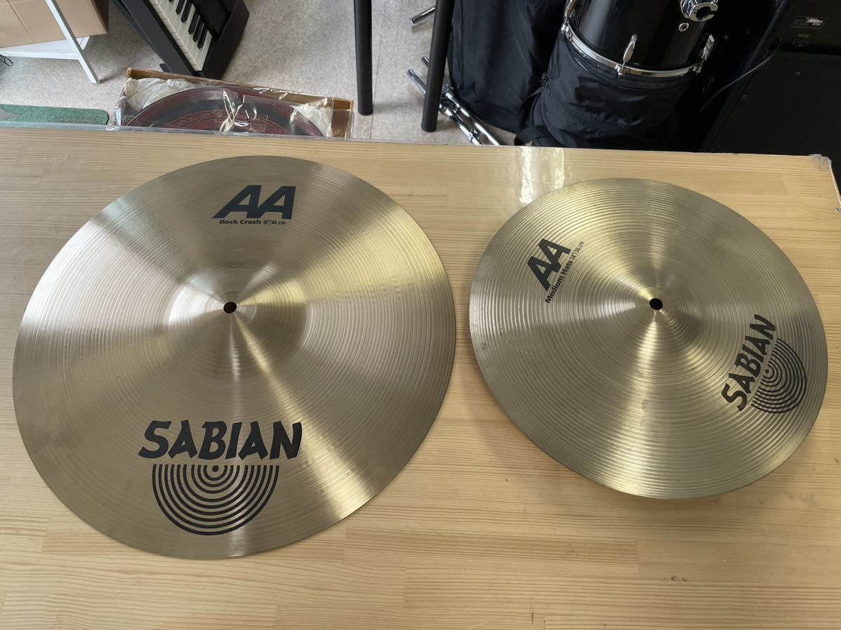 SABIAN AA Rock CRASH 18インチ クラッシュシンバル AA Regular Hats