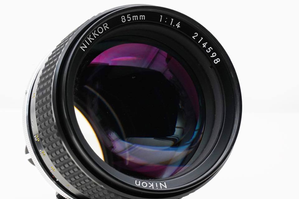 現状品☆Nikon Ai-S NIKKOR 85mm F1.4 単焦点マニュアルレンズ