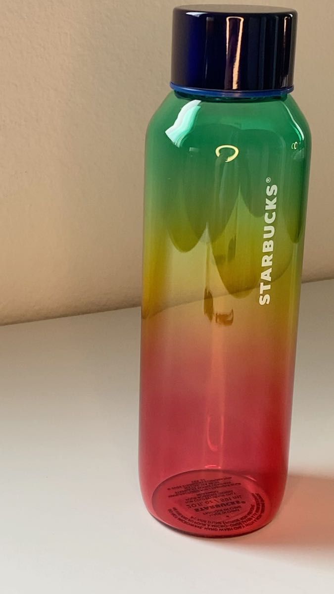 スターバックス　アメリカ限定モデル　Glass ウォーターボトル 20oz 581ml