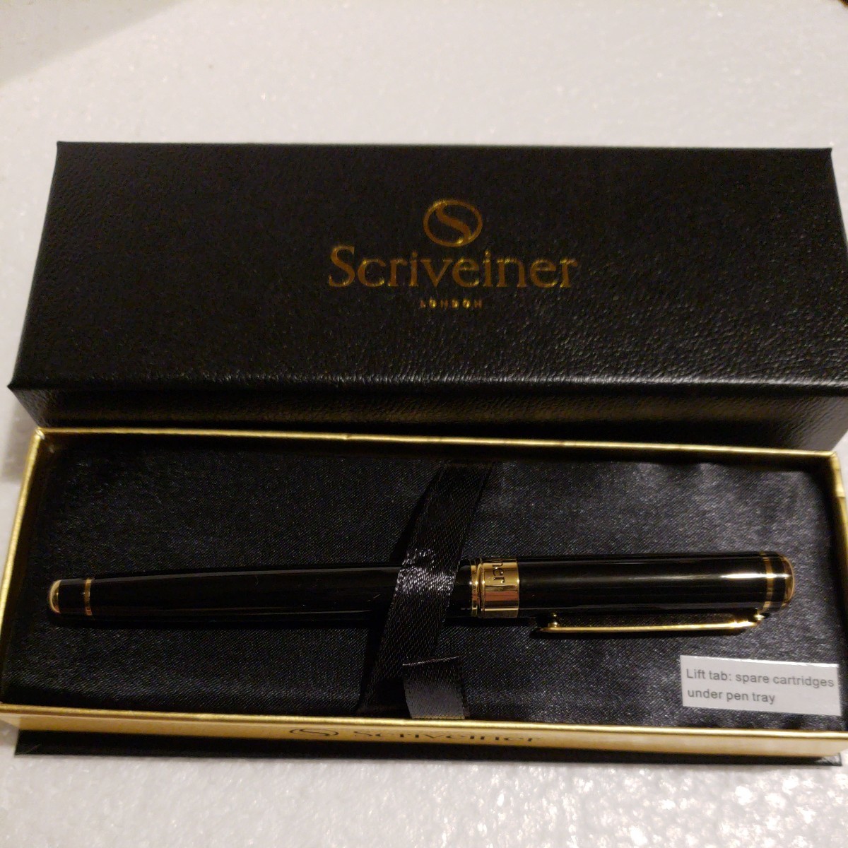 Scriveiner 最高級 プレミアム 万年筆 (黒) 魅力的な美しさ 24K金仕上げ Schmidt 18K金メッキペン先（ミディアム)  黒漆24K金仕上げ