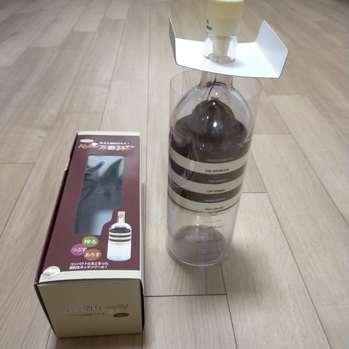 小森純キッチングッズ あると便利だもん! Kitchyan 万能キッチンタワー 絞る つぶす おろす コンパクトにまとまった便利なキッチンツール_画像2
