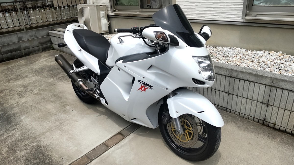 CBR1100XX 車検５年８月10日まで アップハン マフラー agostinhoneto.org