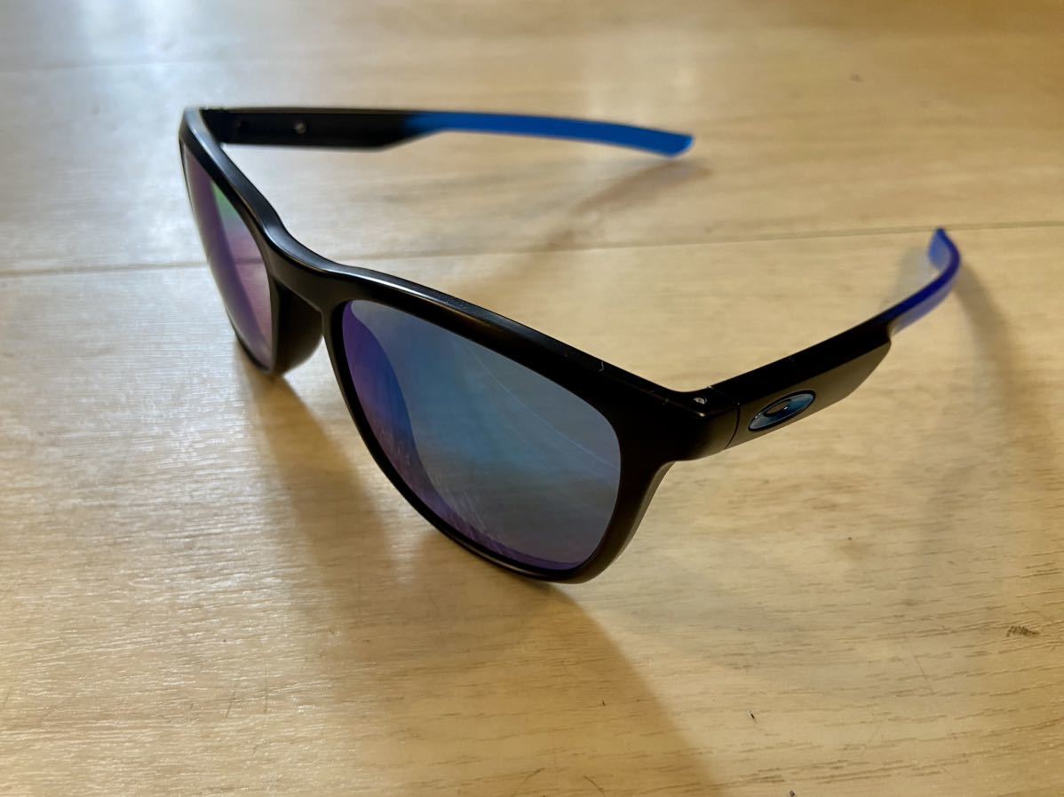 人気新品入荷 9340-0952 X TRILLBE OAKLEY Sapphire サングラス